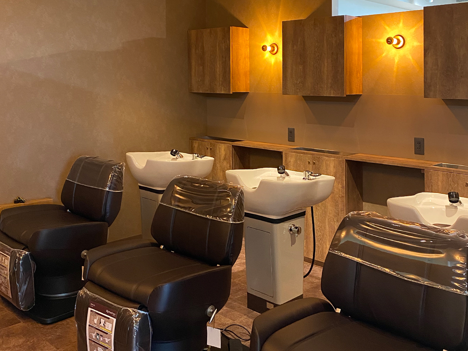 【美容室】SHEER 綾瀬店｜設計・施工例｜八百板工芸有限会社