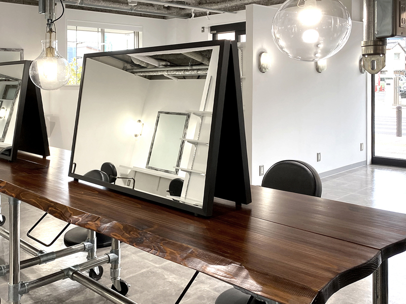 【美容室】HOLLY｜設計・施工例｜八百板工芸有限会社